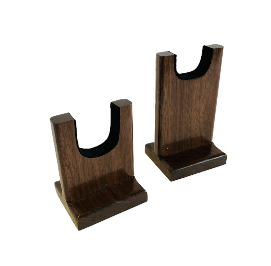 wood gun stands